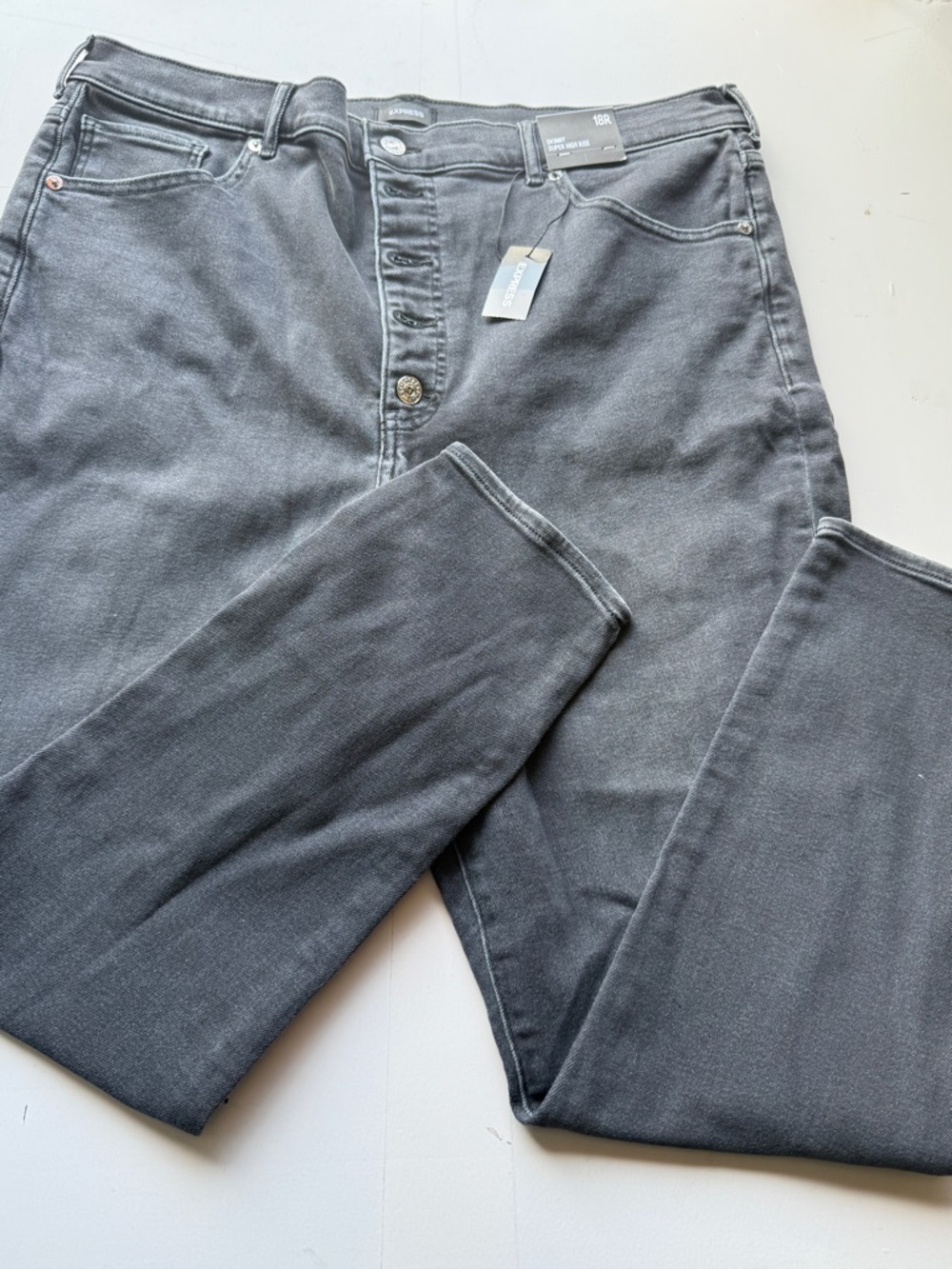 Express womens Super high rise Jeans 18 regular Charcoal Gray faded black A10